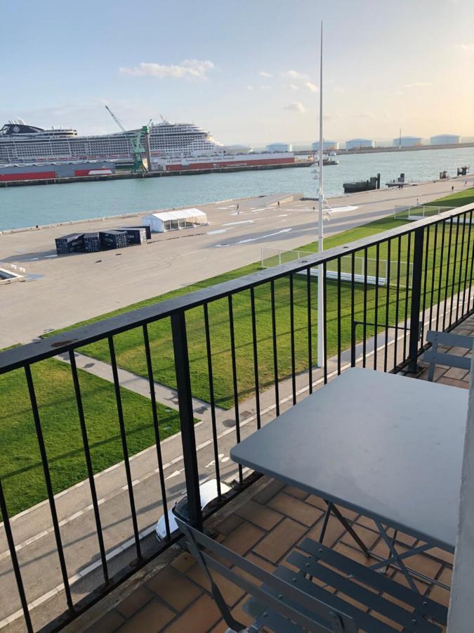 La Catene-Perret Le Havre Luaran gambar